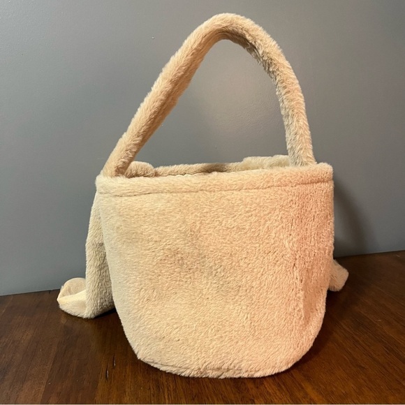 Plush Easter Bunny Basket Easter Basket for Kids Easter Egg Hunt Basket - Picture 4 of 14